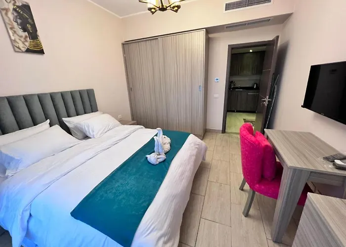 Aldau Heights Modern Brand New *